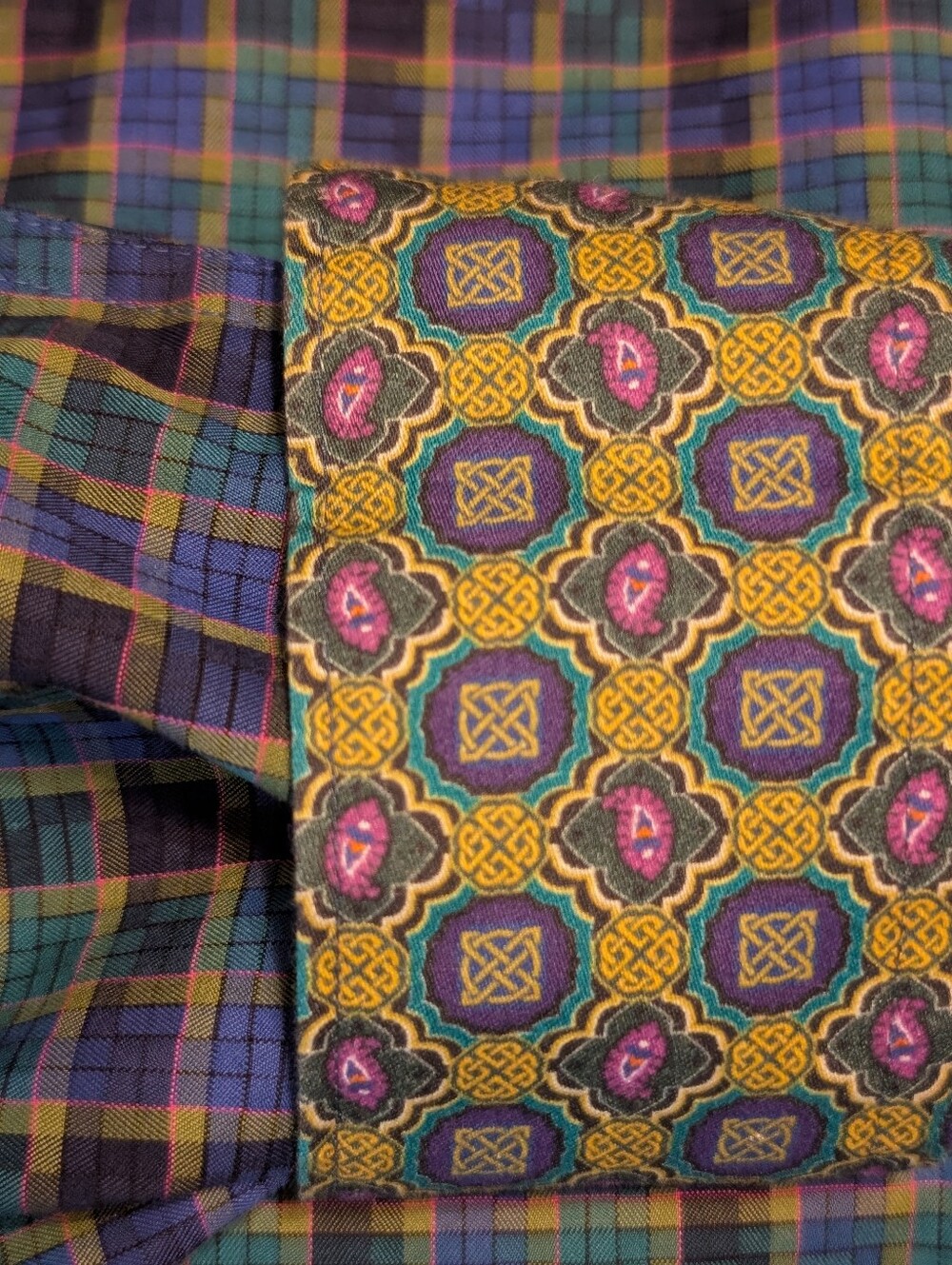 Robert Graham Blue and Green Plaid Button-Down Shirt - Picture 3 of 4